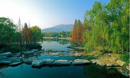 香山植物园开放时间_香山植物园