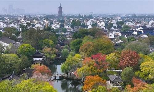 多地取消景区实名制引发关注_取消景点