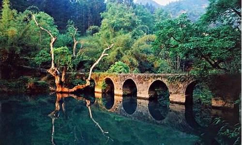 贵州旅游攻略必去十大景点_贵州旅游攻略必去十大景点自驾游